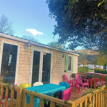 3 - Vue Lac- 4 étoiles Camping Foix