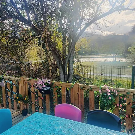 3 - Vue Lac- 4 Etoiles Kemping *